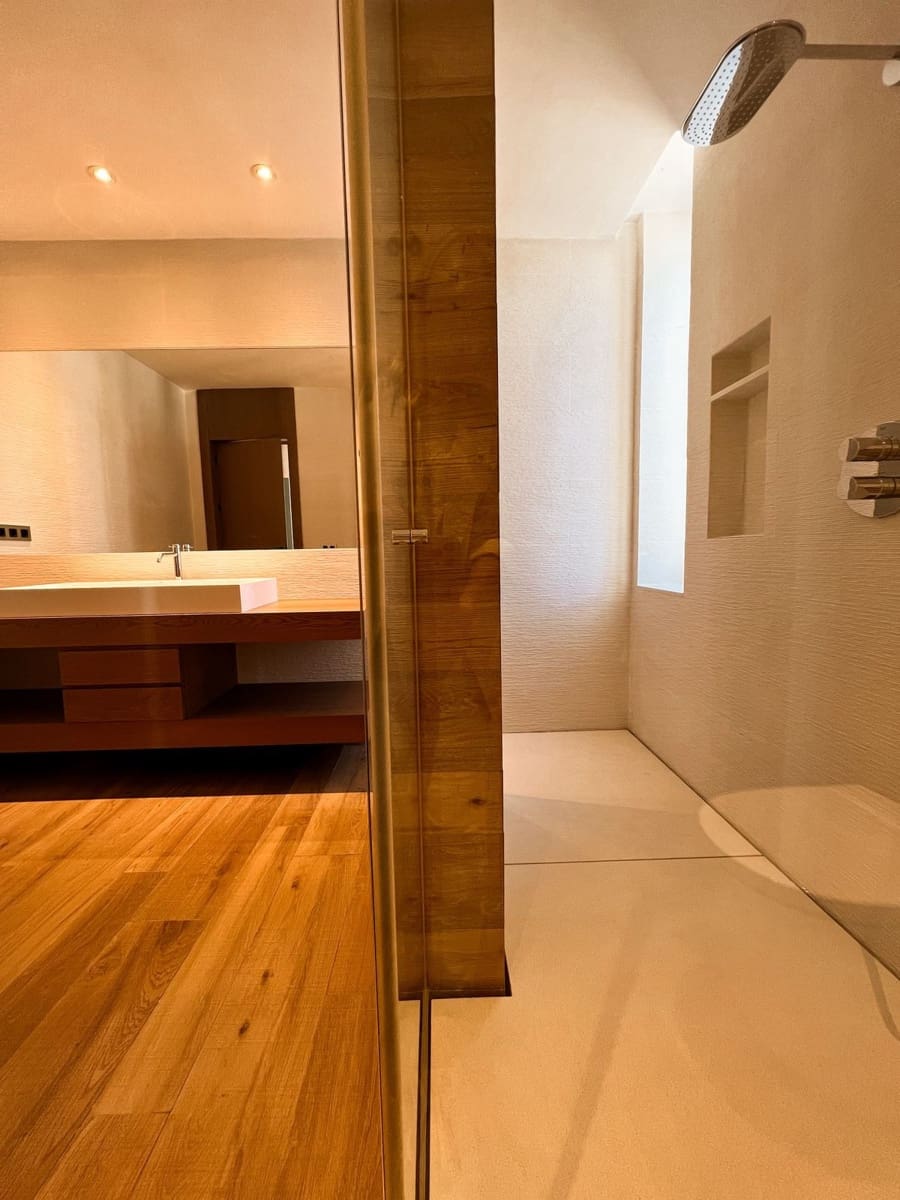 3 bedroom Villa for sale in Benalmadena with pool garage - € 2,100,000 (Ref: 8113987)