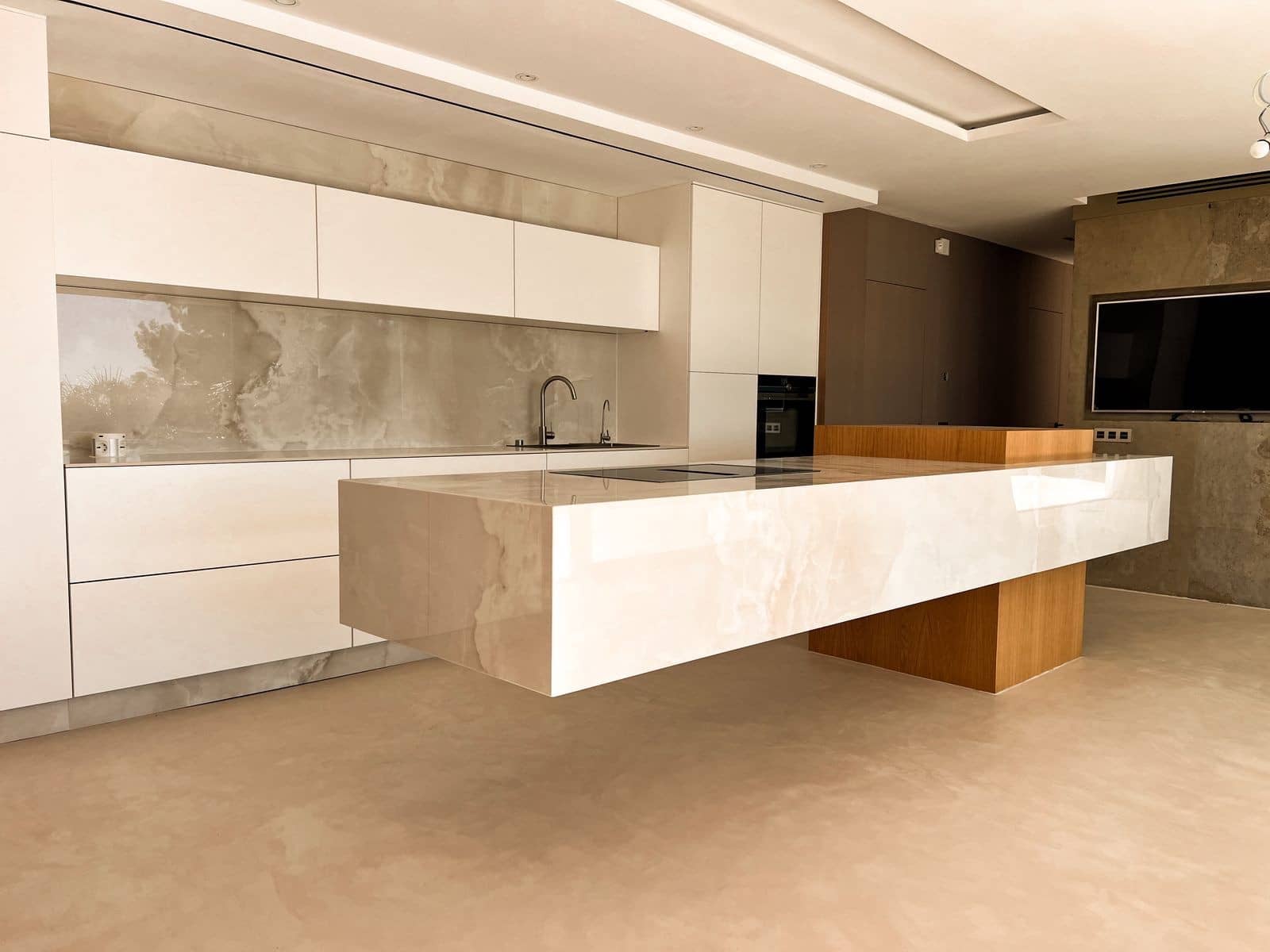 3 bedroom Villa for sale in Benalmadena with pool garage - € 2,100,000 (Ref: 8113987)