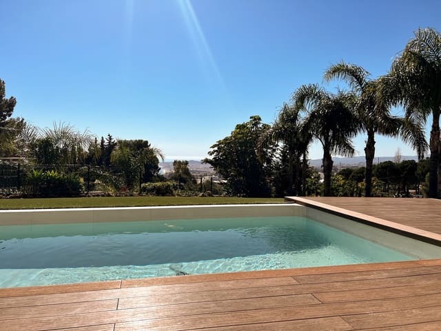 3 bedroom Villa for sale in Benalmádena with pool garage - € 2,100,000 (Ref: 8113987)