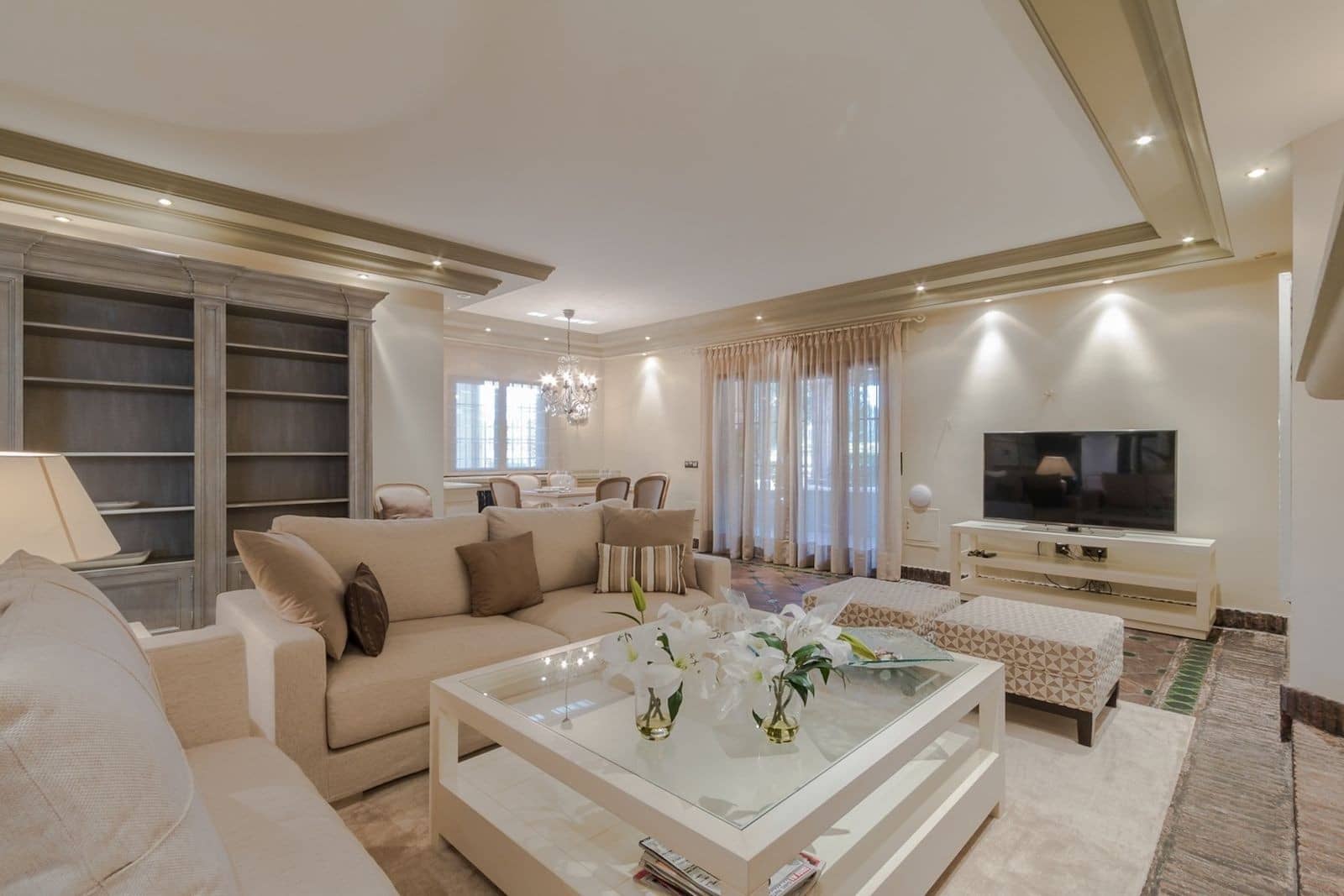 4 chambre Villa/Maison à vendre à Marbella avec piscine garage - 2 800 000 € (Ref: 8145076)