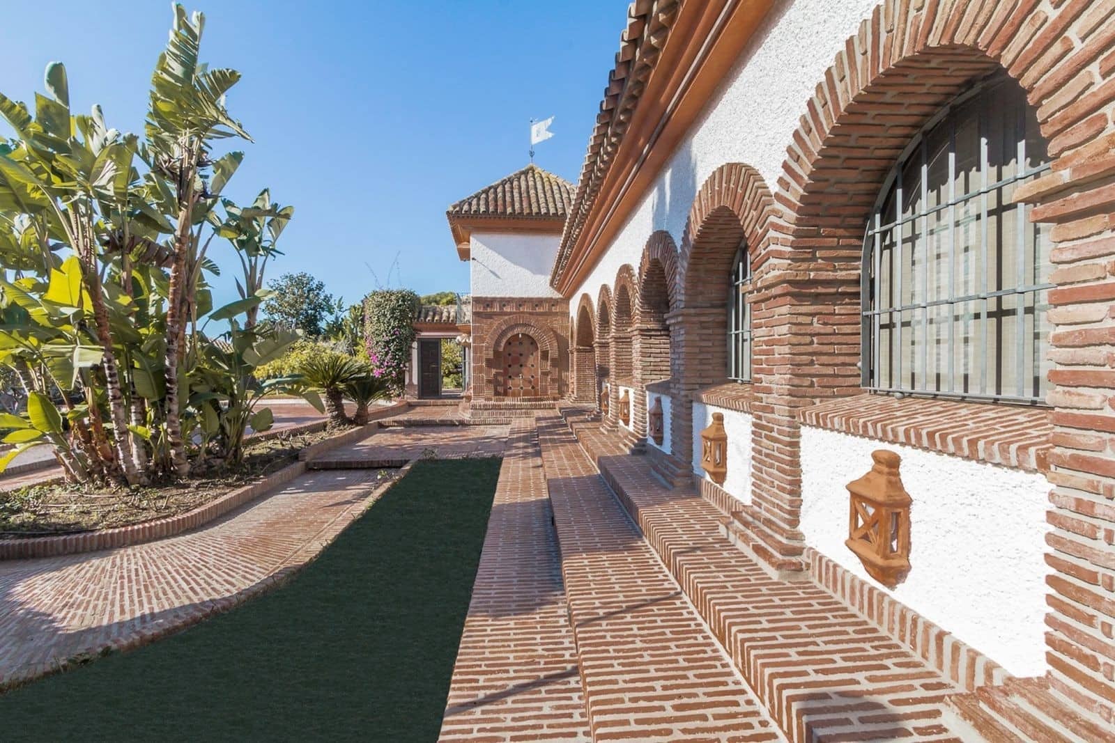 4 chambre Villa/Maison à vendre à Marbella avec piscine garage - 2 800 000 € (Ref: 8145076)