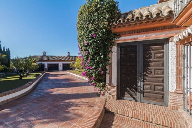 4 chambre Villa/Maison à vendre à Marbella avec piscine garage - 2 800 000 € (Ref: 8145076)