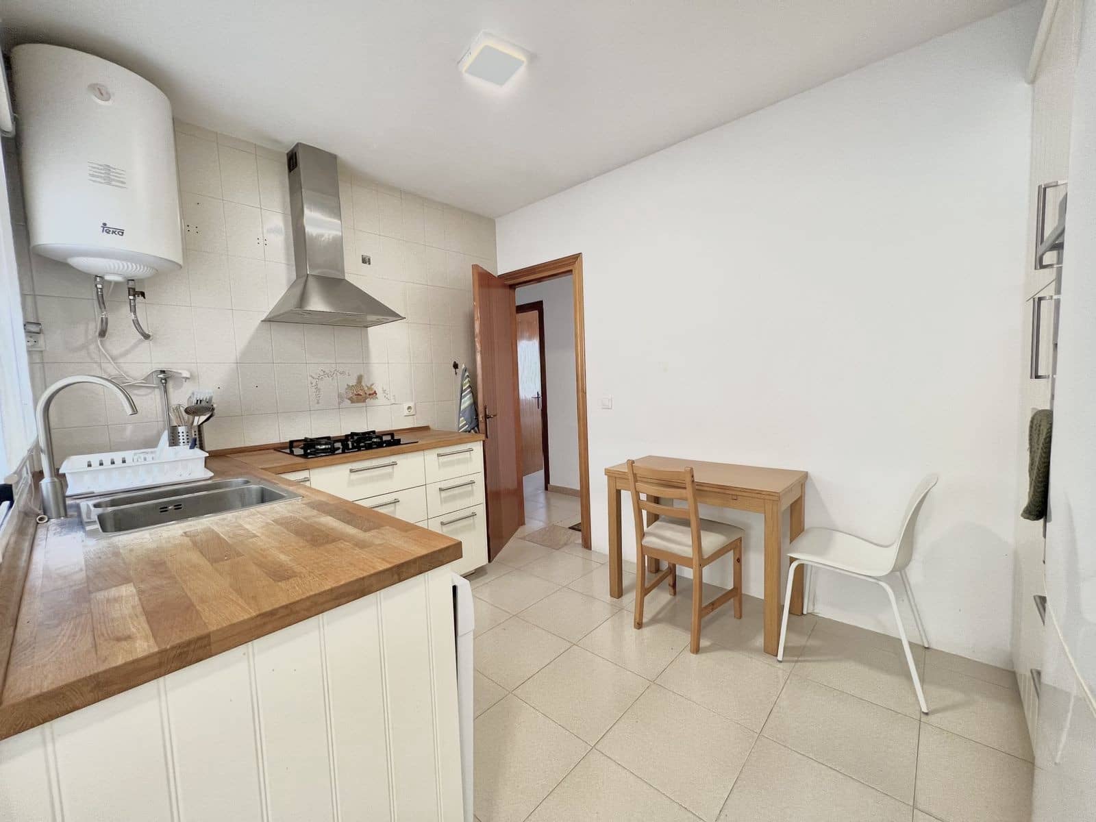 4 bedroom Villa for sale in Benalmadena with pool - € 990,000 (Ref: 8197312)