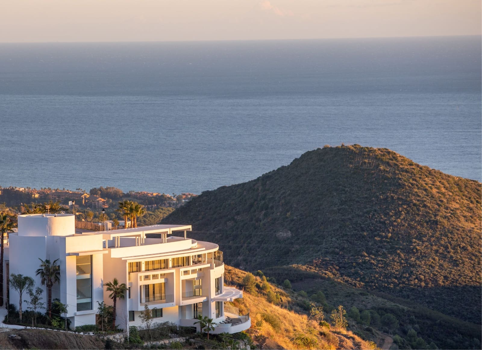 3 bedroom Penthouse for sale in Ojen with pool garage - € 1,595,000 (Ref: 8216111)