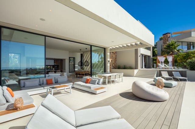 5 soveværelse Villa til salg i Nueva Andalucia, Marbella med swimmingpool garage - € 5.495.000 (Ref: 8238709)