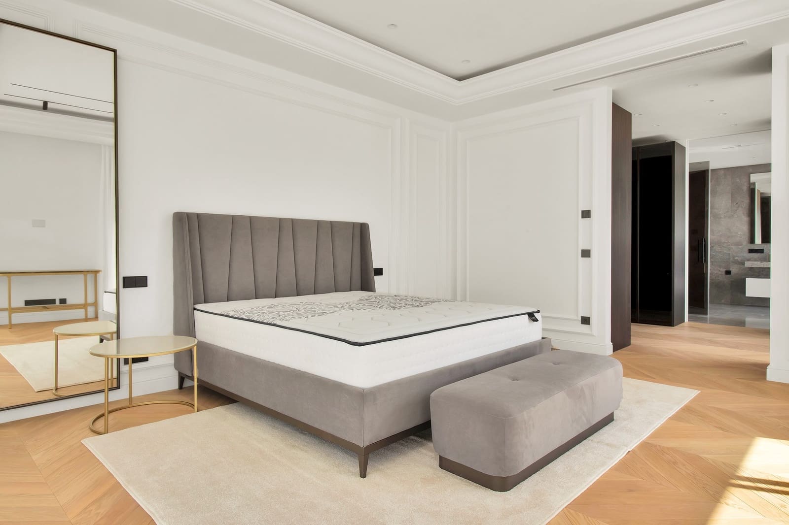 5 bedroom Villa for sale in Golden Mile with pool garage - € 6,400,000 (Ref: 8284649)