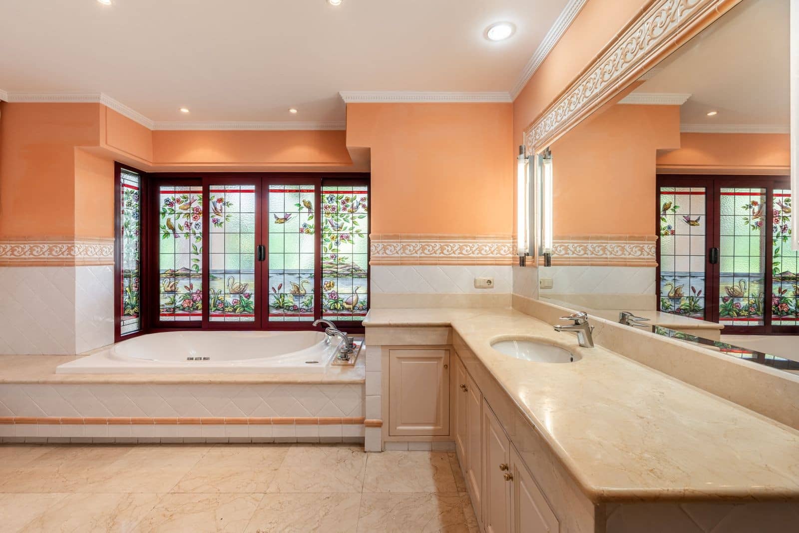 5 bedroom Villa for sale in Golden Mile with pool garage - € 4,500,000 (Ref: 8295578)