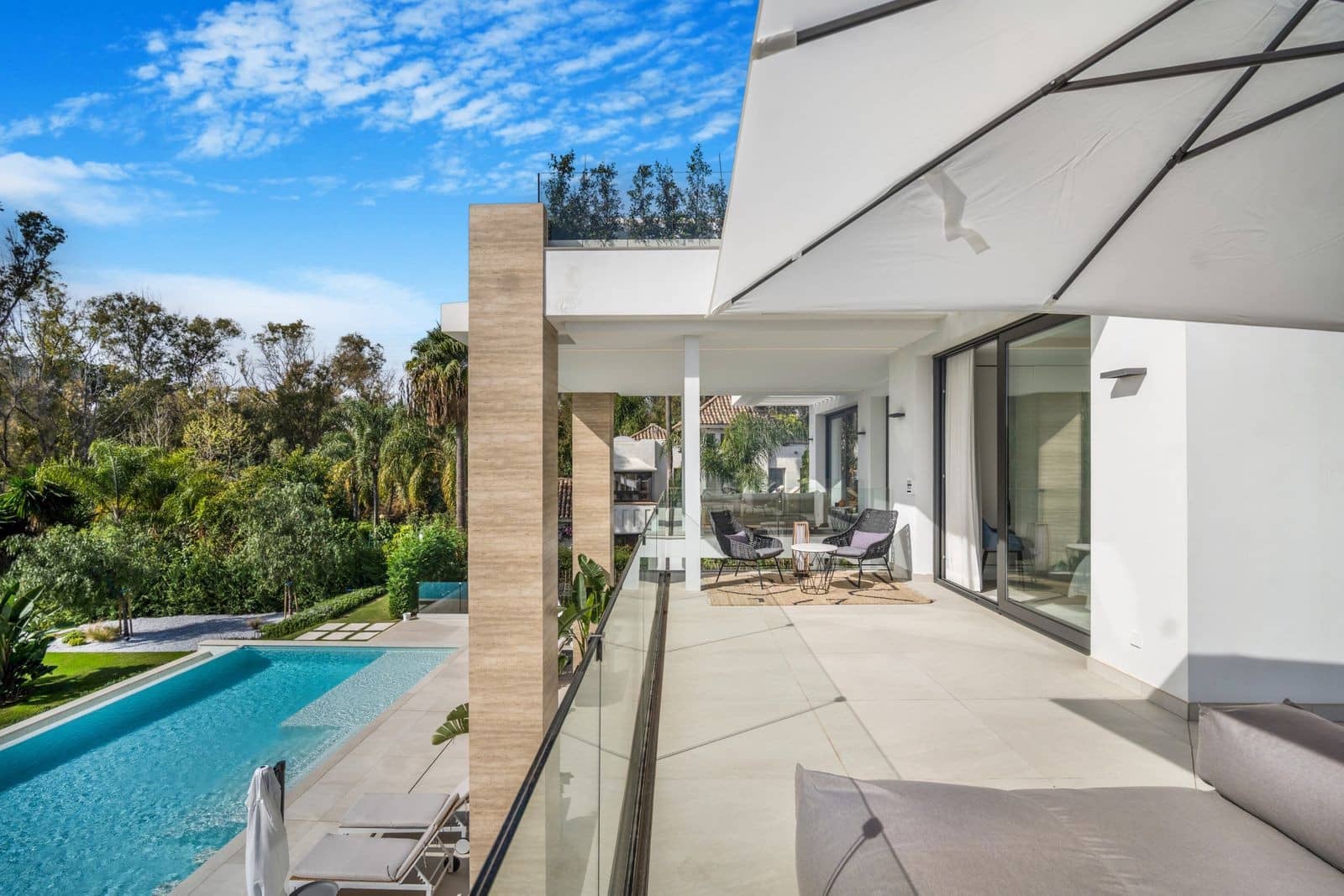 6 bedroom Villa for sale in Golden Mile with pool garage - € 6,500,000 (Ref: 8300380)