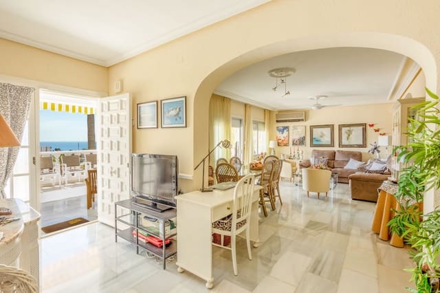 3 sovrum Villa till salu i Riviera del Sol, Mijas med pool garage - 875 000 € (Ref: 8300382)