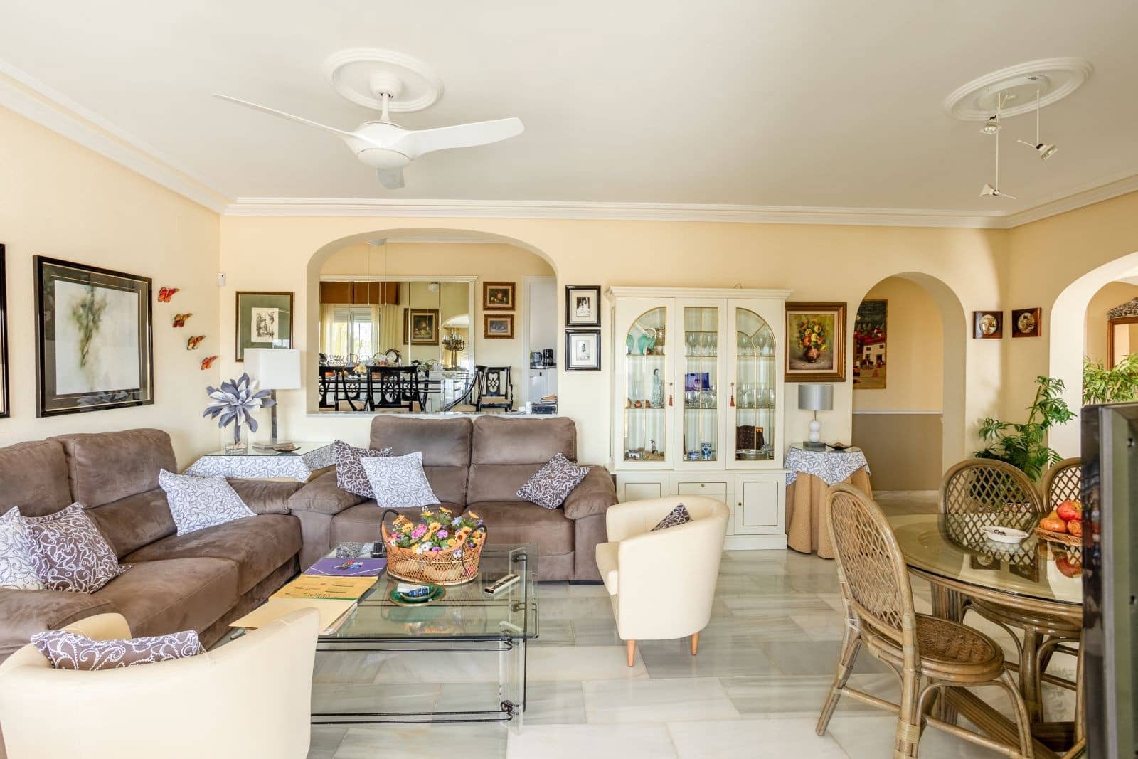 3 sypialnia Willa na sprzedaż w Riviera del Sol z basenem garażem - 875 000 € (Ref: 8300382)