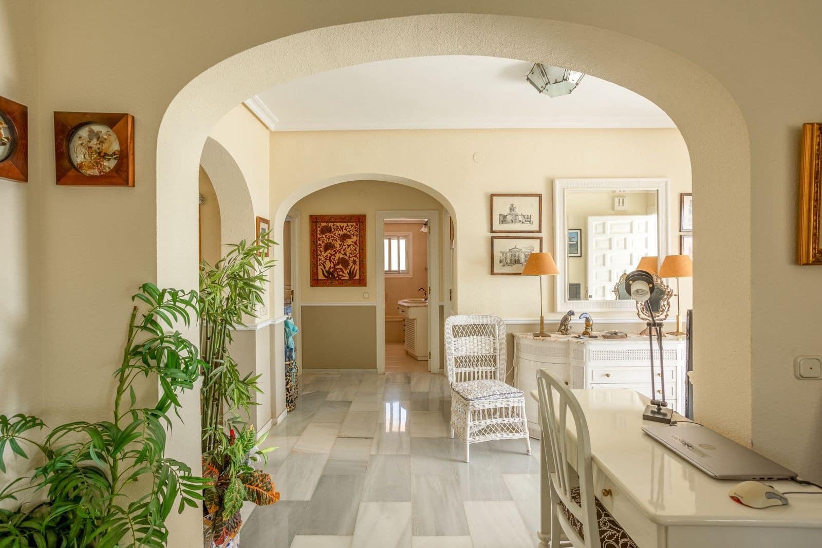 3 sypialnia Willa na sprzedaż w Riviera del Sol z basenem garażem - 875 000 € (Ref: 8300382)