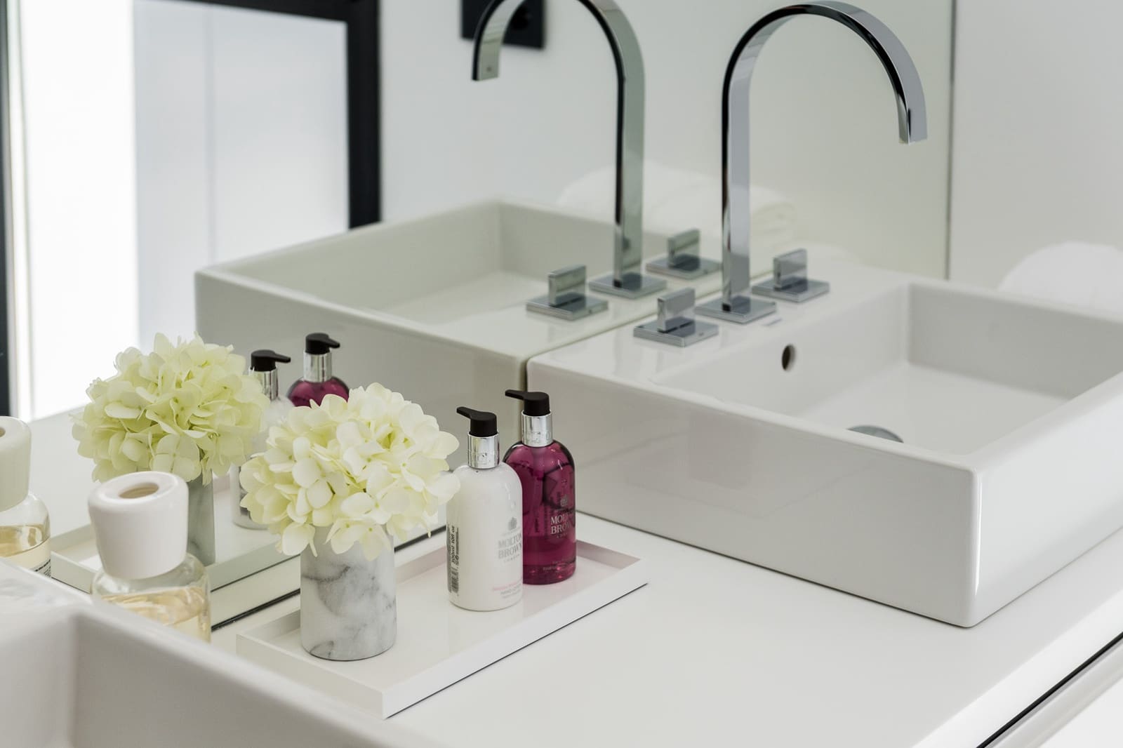 6 bedroom Villa for sale in Nueva Andalucia with pool garage - € 5,995,000 (Ref: 8318000)