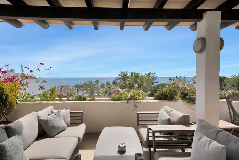 3 soveværelse Penthouse til salg i Marbella med swimmingpool garage - € 3.950.000 (Ref: 8339600)