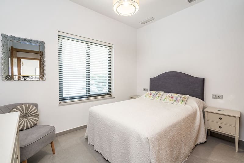 4 bedroom Villa for sale in Mijas with pool garage - € 1,295,000 (Ref: 8342992)