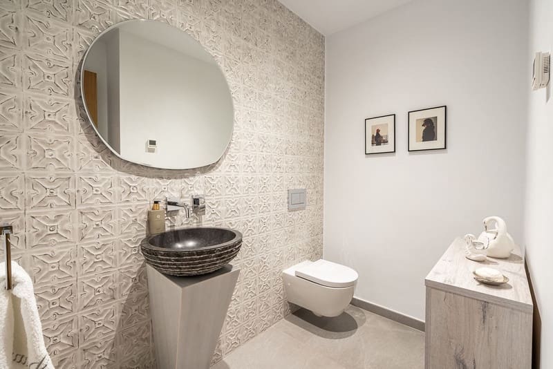 4 bedroom Villa for sale in Mijas with pool garage - € 1,295,000 (Ref: 8342992)