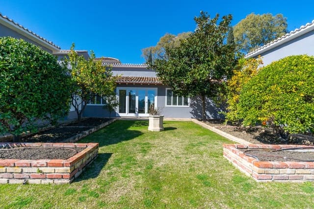 5 soverom Villa til salgs i Benahavís med svømmebasseng garasje - € 1 900 000 (Ref: 8342998)