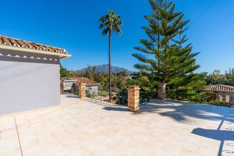 5 camera da letto Villa in vendita in Benahavis con piscina garage - 1.900.000 € (Rif: 8342998)