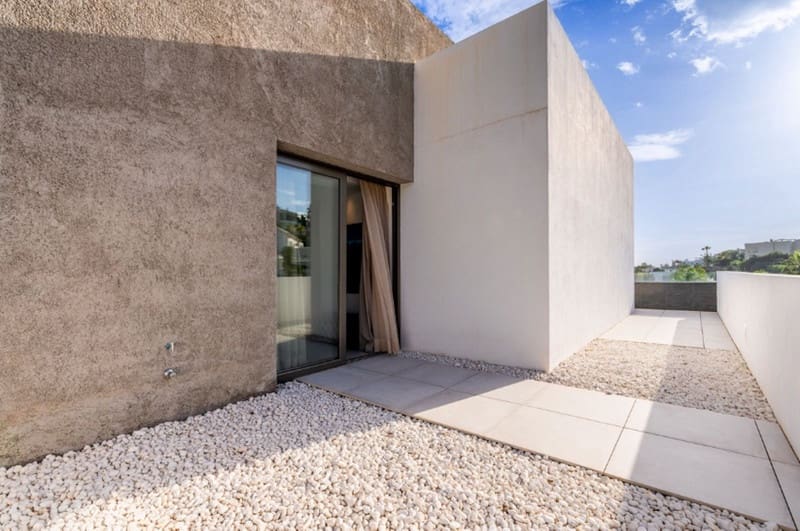 4 sovrum Villa till salu i Benahavis med pool garage - 3 600 000 € (Ref: 8344653)