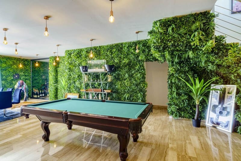 4 bedroom Villa for sale in Marbella with pool garage - € 2,450,000 (Ref: 8344654)