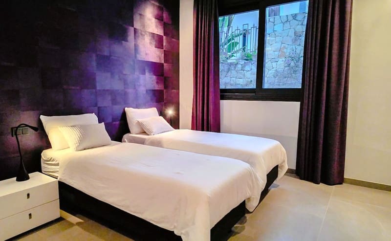 4 soveværelse Villa til salg i Los Flamingos med swimmingpool garage - € 4.350.000 (Ref: 8347860)