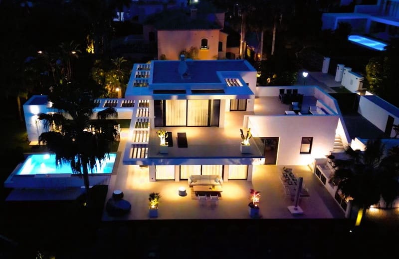 4 soveværelse Villa til salg i Los Flamingos med swimmingpool garage - € 4.350.000 (Ref: 8347860)