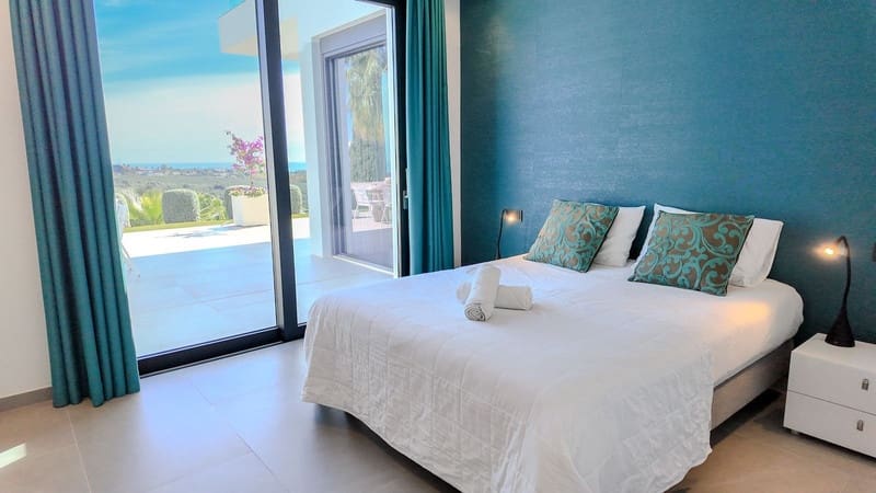 4 soveværelse Villa til salg i Los Flamingos med swimmingpool garage - € 4.350.000 (Ref: 8347860)