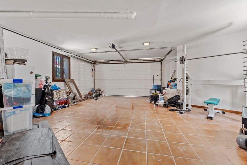 5 sypialnia Willa na sprzedaż w Sotogrande z basenem garażem - 1 695 000 € (Ref: 8383073)