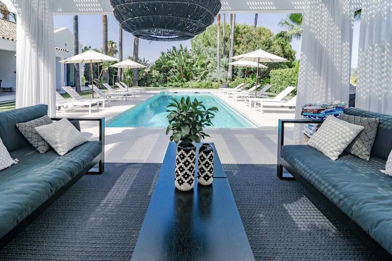 4 soveværelse Villa til salg i Nueva Andalucia med swimmingpool garage - € 4.495.000 (Ref: 8396606)