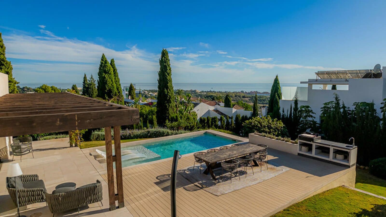 4 camera da letto Villa in vendita in Benahavis con piscina garage - 2.325.000 € (Rif: 8403673)