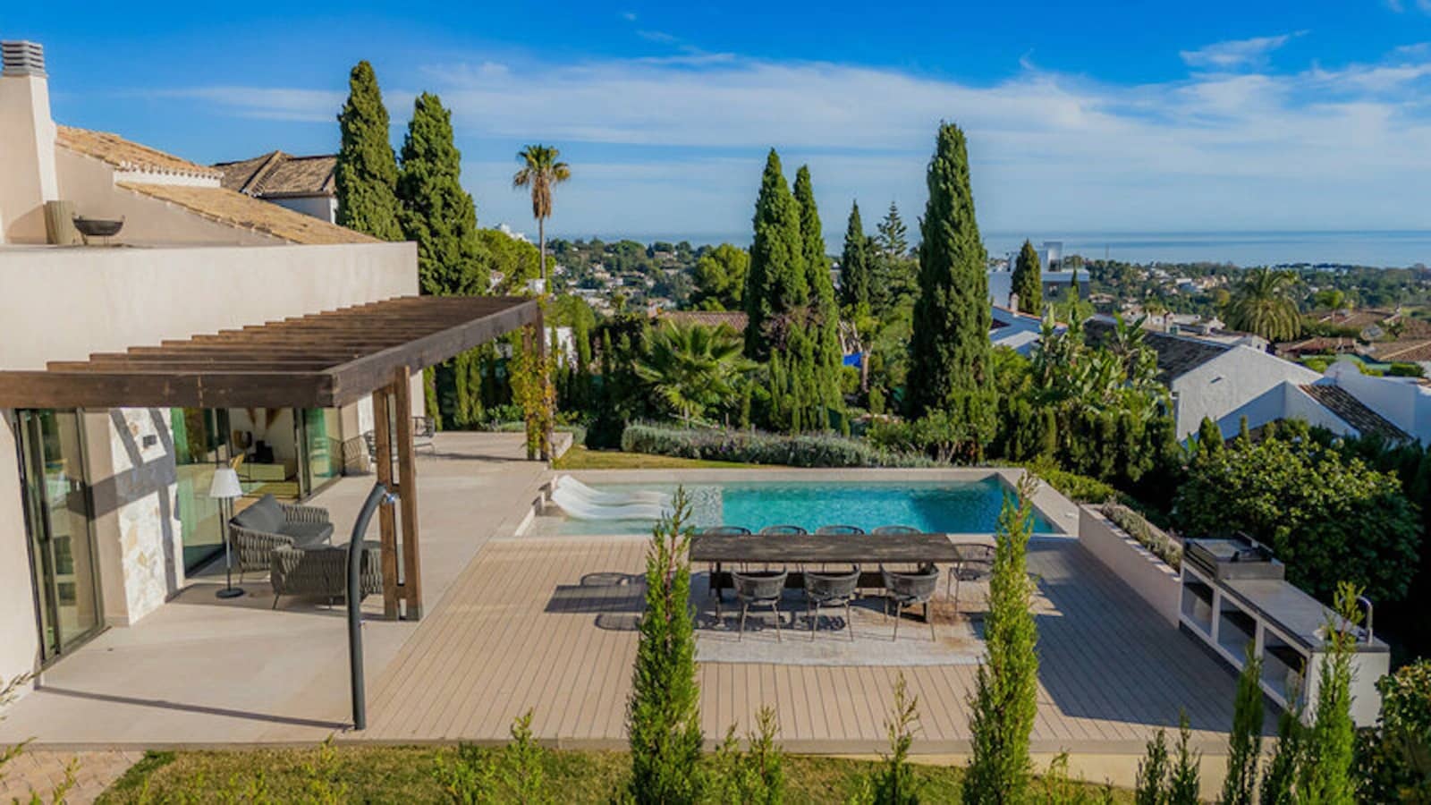 4 camera da letto Villa in vendita in Benahavis con piscina garage - 2.325.000 € (Rif: 8403673)