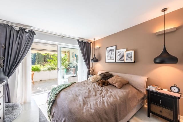 3 quarto Apartamento para venda em Marbella com piscina garagem - 2 040 000 € (Ref: 8411645)