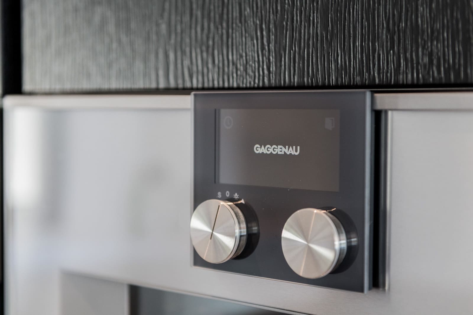 6 bedroom Villa for sale in Marbella with pool garage - € 5,995,000 (Ref: 8424248)