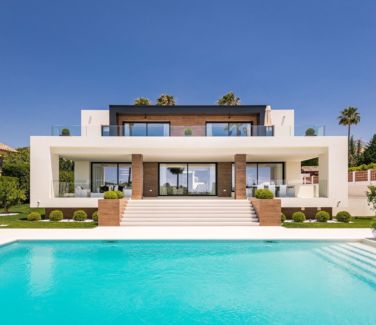 6 sypialnia Willa na sprzedaż w Marbella z basenem garażem - 5 995 000 € (Ref: 8424248)