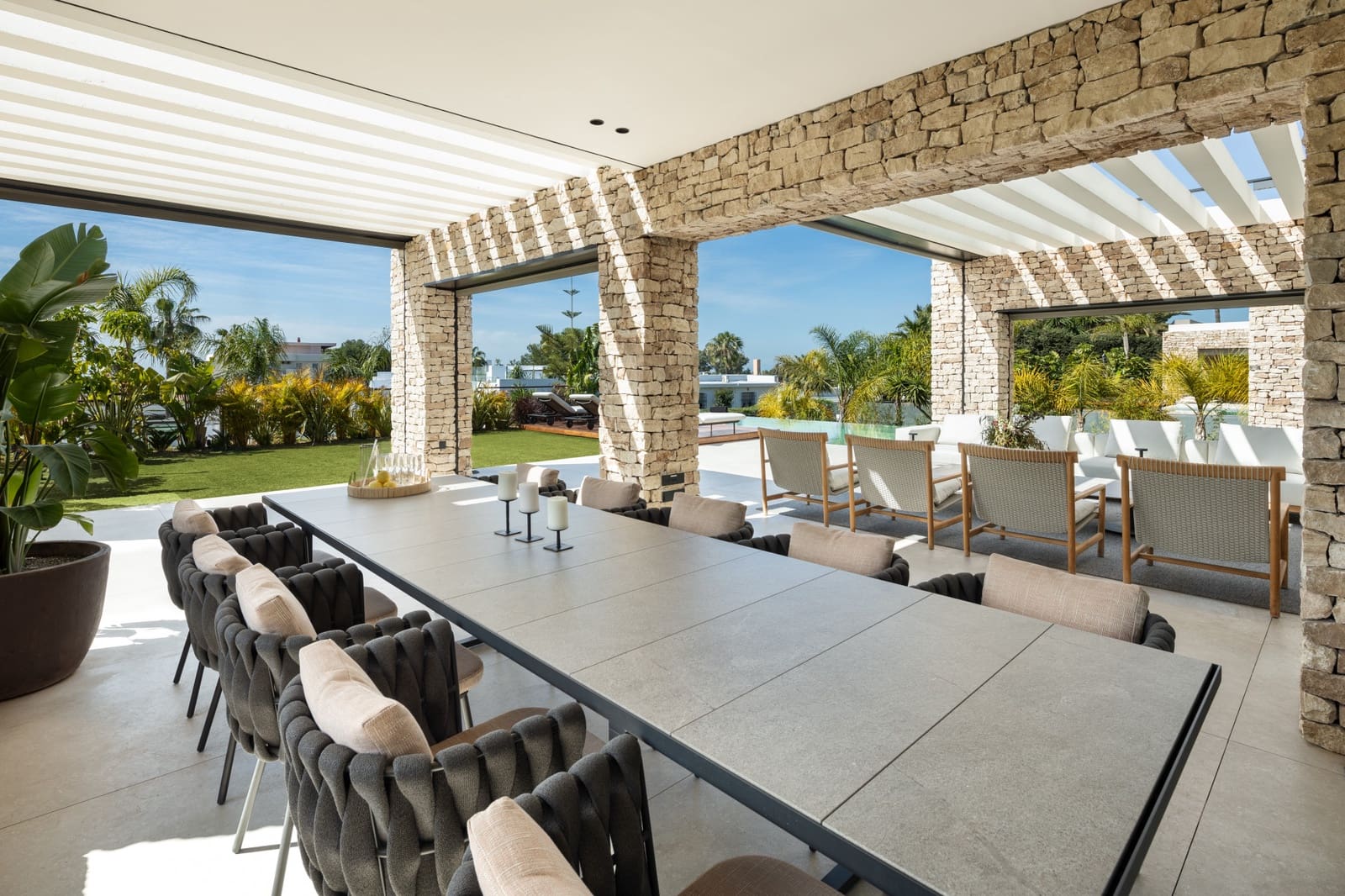 5 bedroom Villa for sale in Marbella with pool garage - € 7,450,000 (Ref: 8426469)