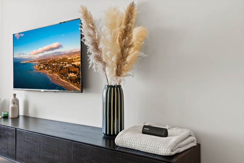 2 bedroom Apartment for sale in Marbella with pool garage - € 720,000 (Ref: 8430624)