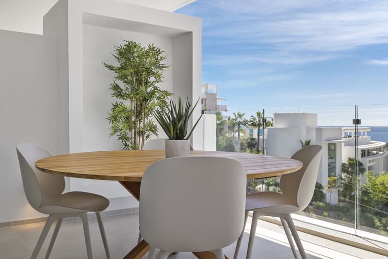 2 sypialnia Apartament na sprzedaż w Ojen z basenem garażem - 720 000 € (Ref: 8430624)
