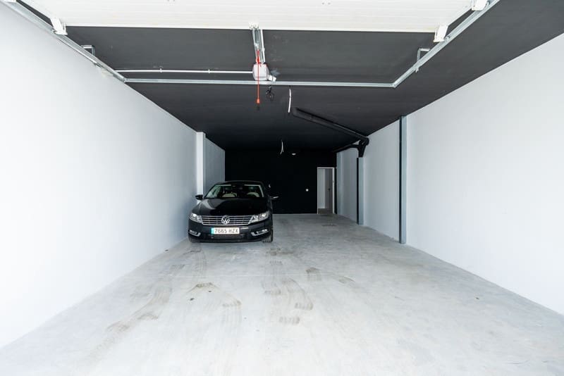 3 sypialnia Dom na sprzedaż w Mijas Costa z basenem garażem - 845 000 € (Ref: 8445900)