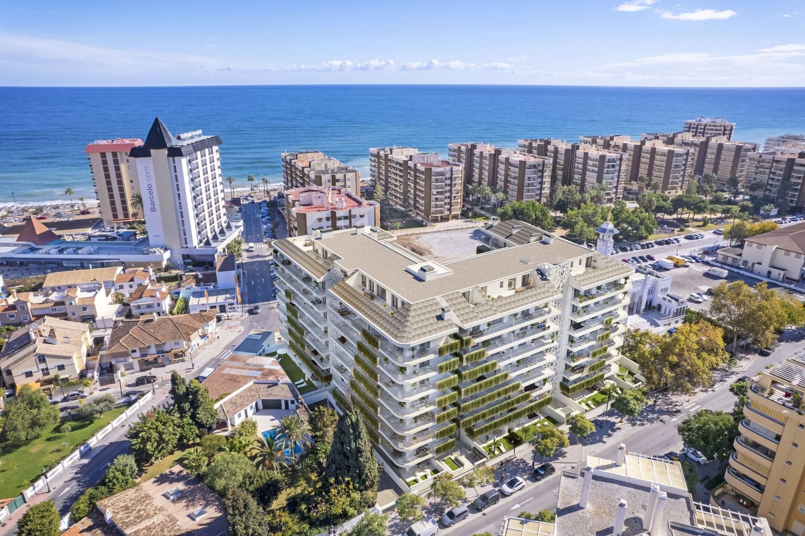 2 bedroom Apartment for sale in Fuengirola with pool garage - € 742,500 (Ref: 8445904)
