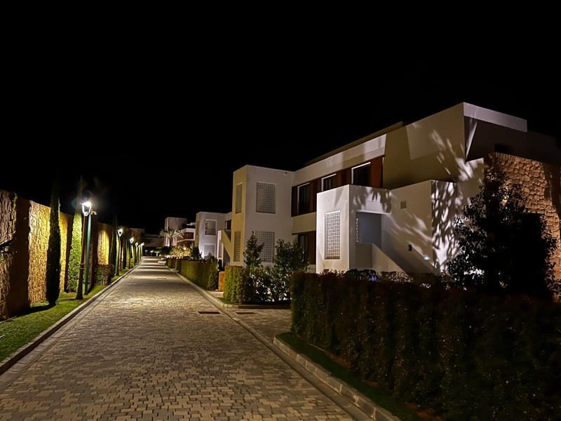 3 bedroom Apartment for sale in Casares with pool garage - € 2,499,000 (Ref: 8445907)