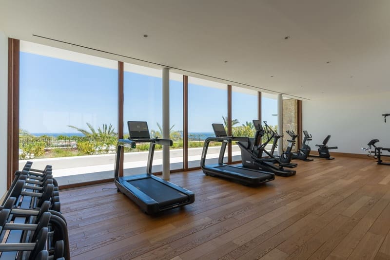 3 bedroom Apartment for sale in Casares with pool garage - € 2,499,000 (Ref: 8445907)