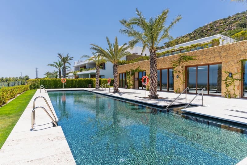 3 bedroom Apartment for sale in Casares with pool garage - € 2,499,000 (Ref: 8445907)