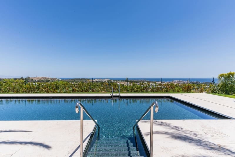 3 bedroom Apartment for sale in Casares with pool garage - € 2,499,000 (Ref: 8445907)