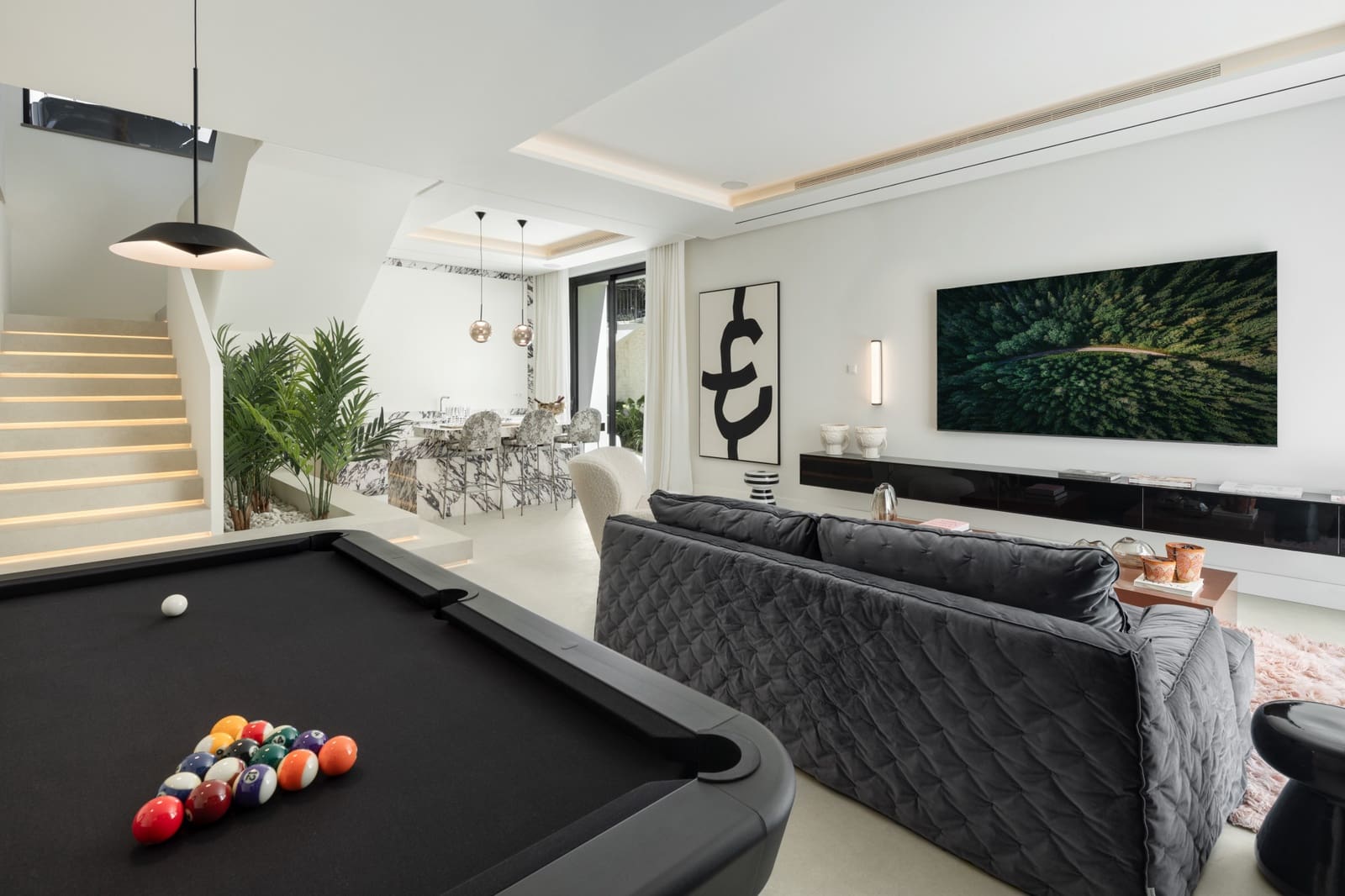 6 makuuhuone Huvila myytävänä paikassa Marbella mukana uima-altaan 
autotalli - 12 450 000 € (Ref: 8468815)
