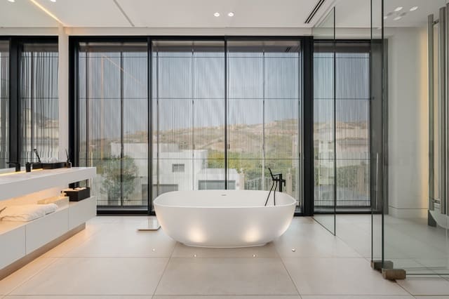 Chalet de 4 habitaciones en Benahavís en venta con piscina garaje - 5.200.000 € (Ref: 8480844)