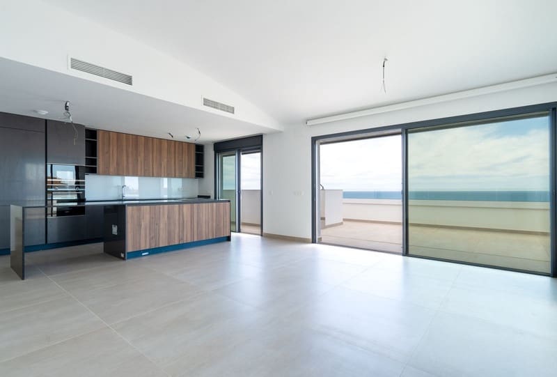 3 soveværelse Penthouse til salg i Fuengirola med swimmingpool garage - € 1.650.000 (Ref: 8493495)
