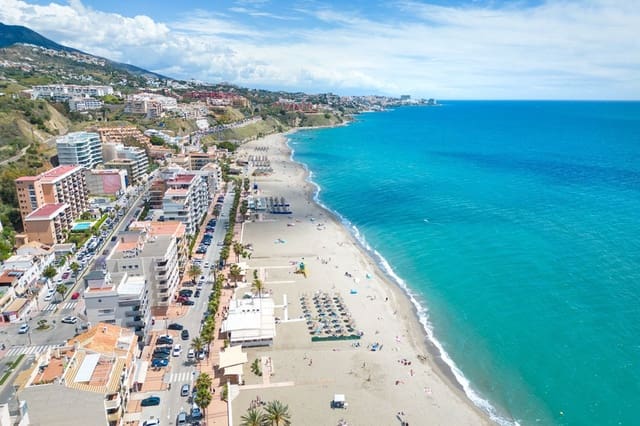 3 sovrum Takvåning till salu i Fuengirola med pool garage - 1 650 000 € (Ref: 8493495)