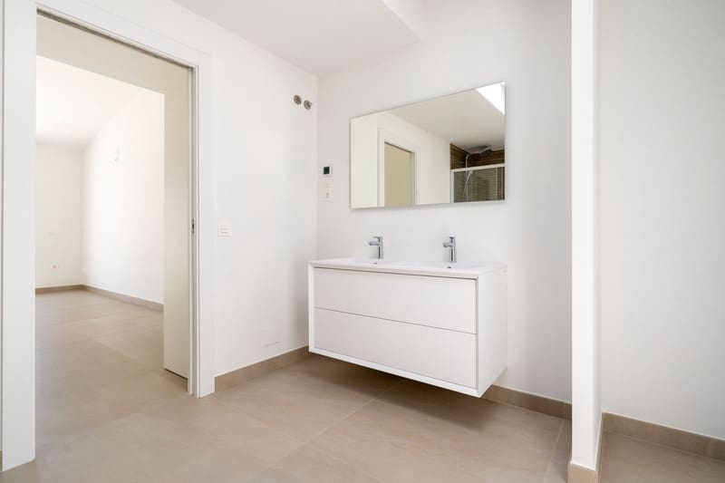 3 soveværelse Penthouse til salg i Fuengirola med swimmingpool garage - € 1.650.000 (Ref: 8493495)