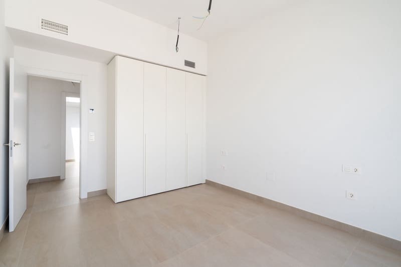 3 soveværelse Penthouse til salg i Fuengirola med swimmingpool garage - € 1.650.000 (Ref: 8493495)