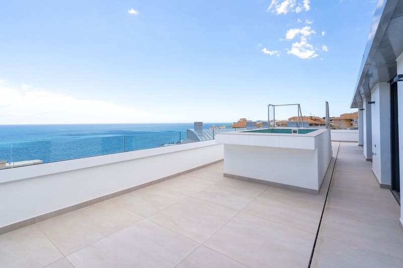 3 soveværelse Penthouse til salg i Fuengirola med swimmingpool garage - € 1.650.000 (Ref: 8493495)