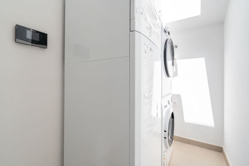 3 soveværelse Penthouse til salg i Fuengirola med swimmingpool garage - € 1.650.000 (Ref: 8493495)
